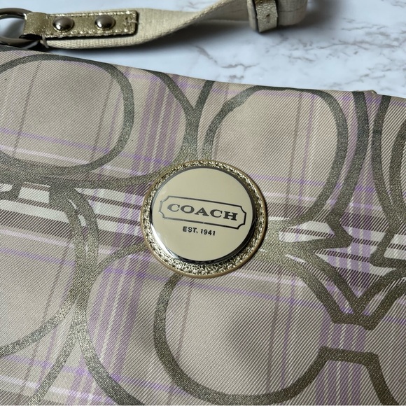 COACH Signature Lavender/Gold/Cream Plaid Hobo Crossbody Messenger Bag Zip - Picture 2 of 6
